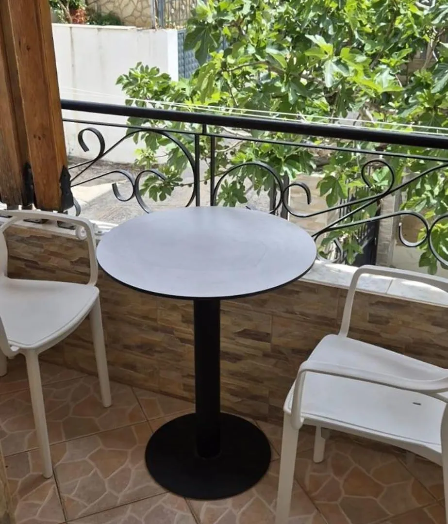 Vila Veli Brothers Sarandë 0*,