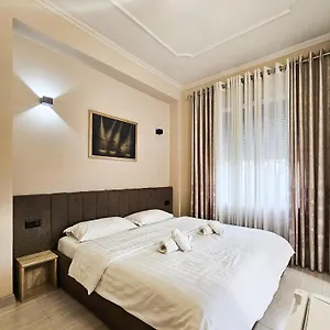 Appartamento Sunflower Junior, Tirana